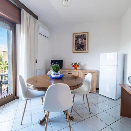 Casa Wanda Lawanda Apartment *