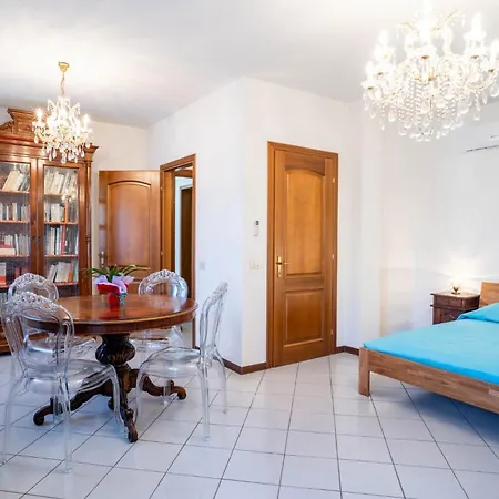 Apartamento Casa Wanda Lawanda Oristano
